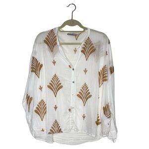 Motel Sheer Cotton Silk
Embroidered Button Down Blouse
Top Made in Italy‎ Sz S
